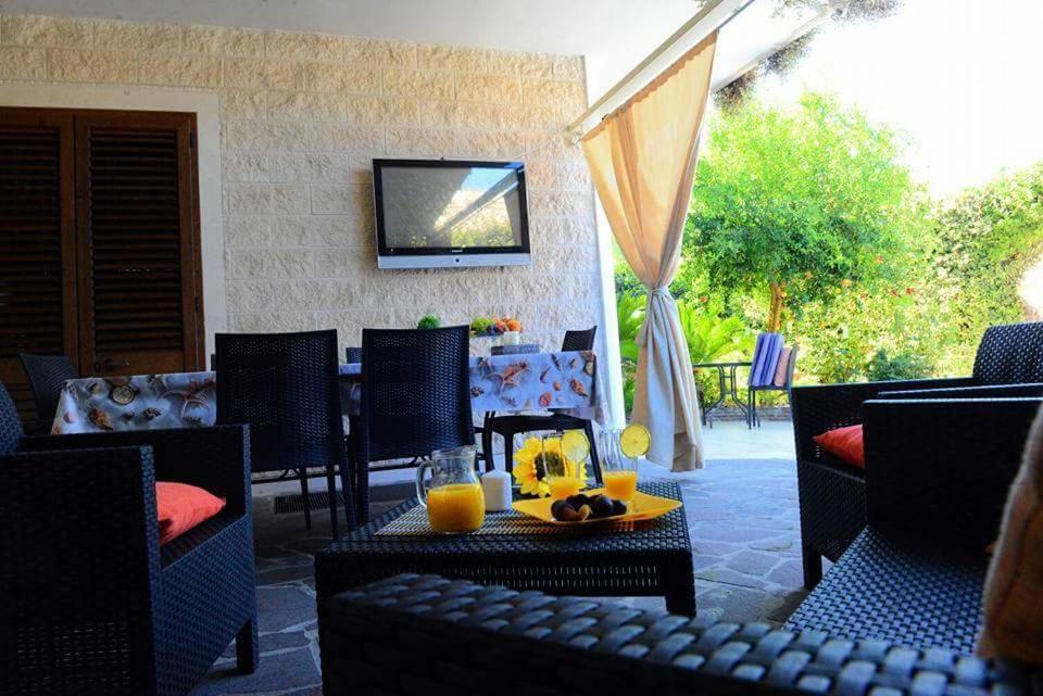 Profumo Di Mare B&B กัลลีโปลี ภายนอก รูปภาพ