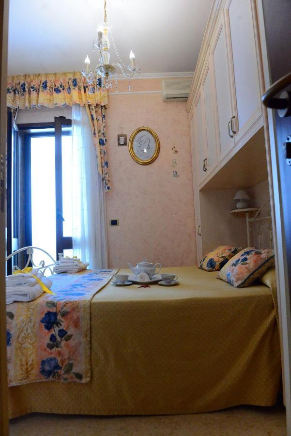 Profumo Di Mare B&B กัลลีโปลี ภายนอก รูปภาพ